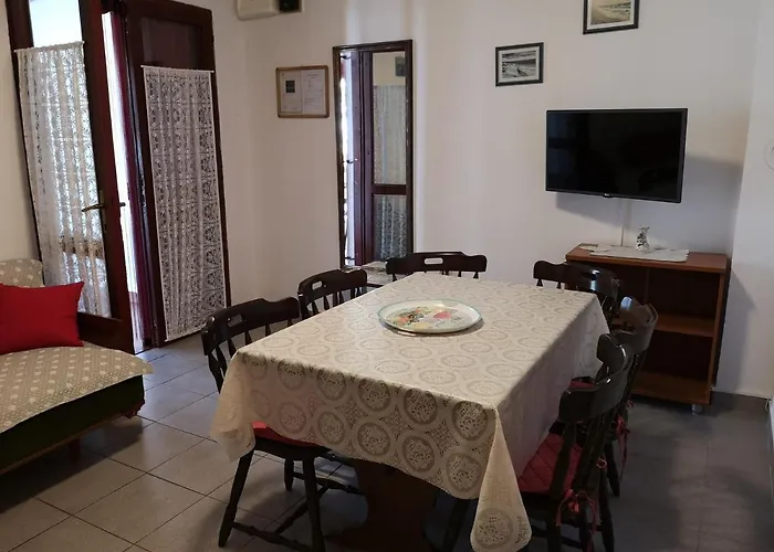 Apartamento Queen Beach Sabunike - Green Street I Nin